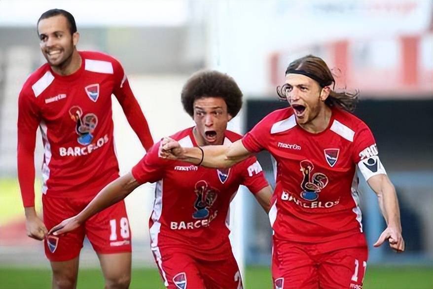 星空-包含国际比赛日体能课后，布鲁克林篮网内部沟通备战葡超，媒体盛赞，心理建设被强调的词条-星空